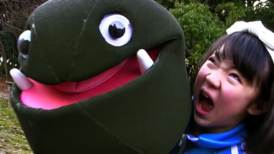「怪獣ゴッコ Monster Gokko」